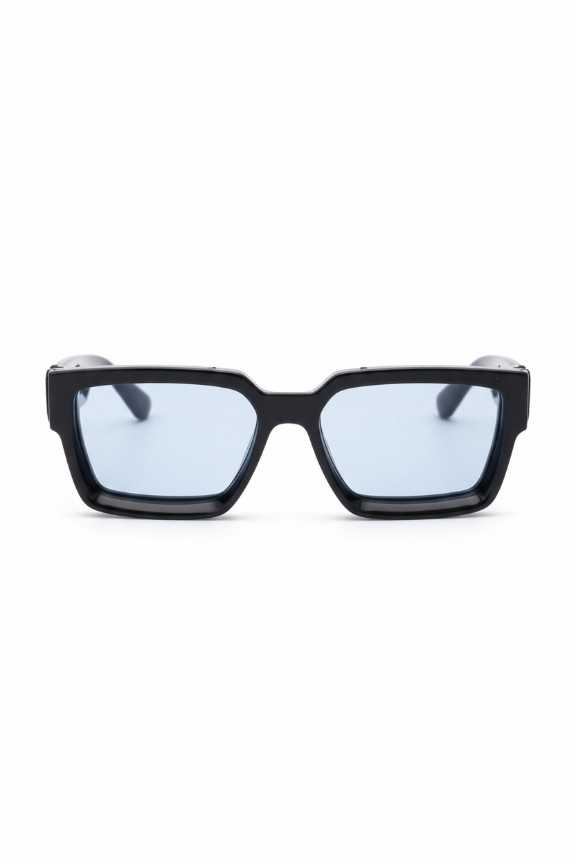 Lunettes bleues 832x1219